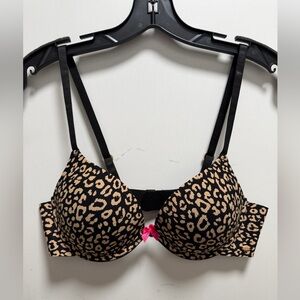 Betsey Johnson Bra 2 Pairs Women 38B Black & Animal Print Adjustable NWOT Heart